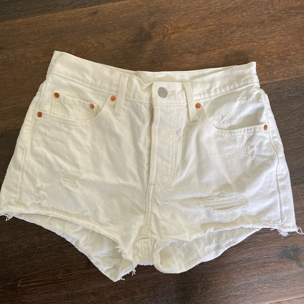 Levi’s 501 Shorts size 27